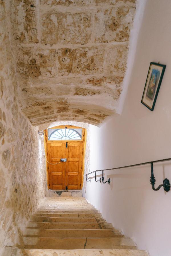 Corte Pietrantica - Charming Rooms & Suites โจวีนัซโซ ภายนอก รูปภาพ