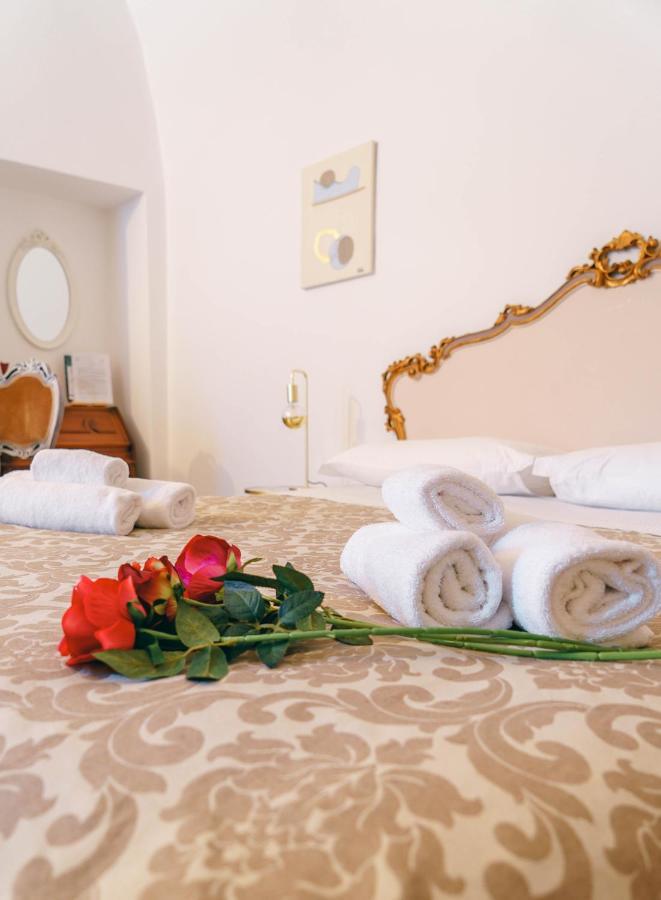 Corte Pietrantica - Charming Rooms & Suites โจวีนัซโซ ภายนอก รูปภาพ