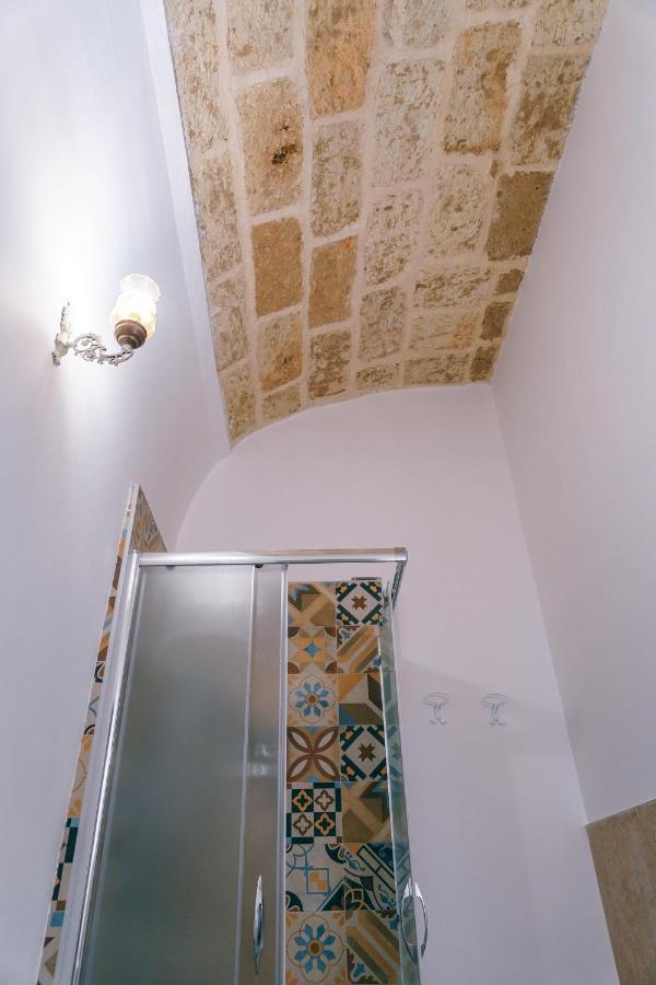 Corte Pietrantica - Charming Rooms & Suites โจวีนัซโซ ภายนอก รูปภาพ